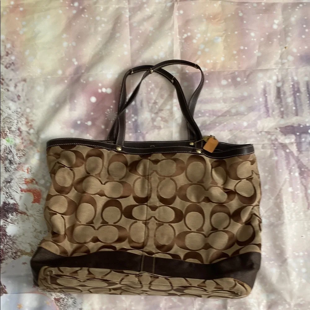 Coach Extra Large Brown Monogram Travel bag w/Leather Accents - Picture 4 of 13